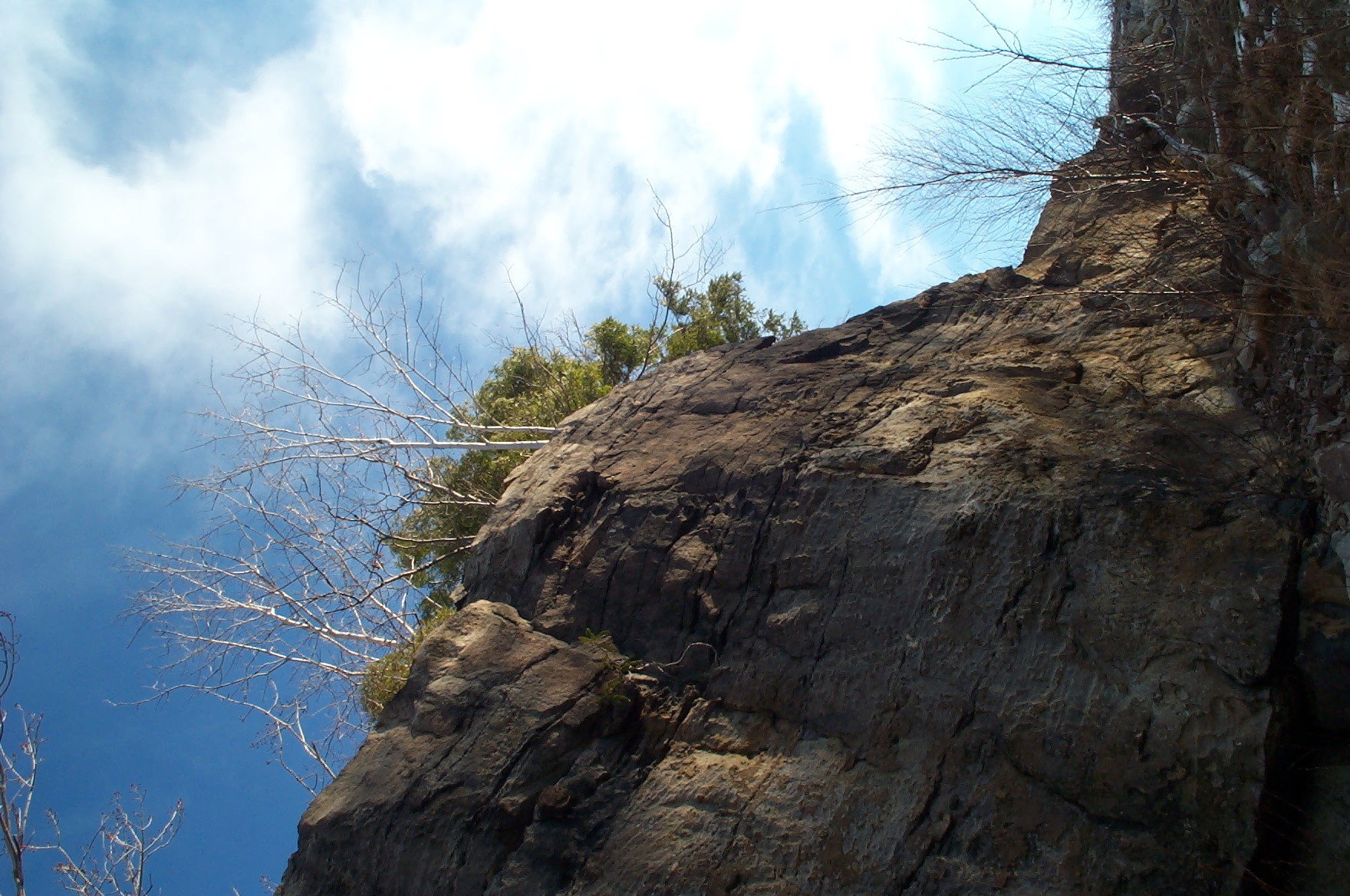 2002-01-05-09-32-43.OR-EASTM-KODAK