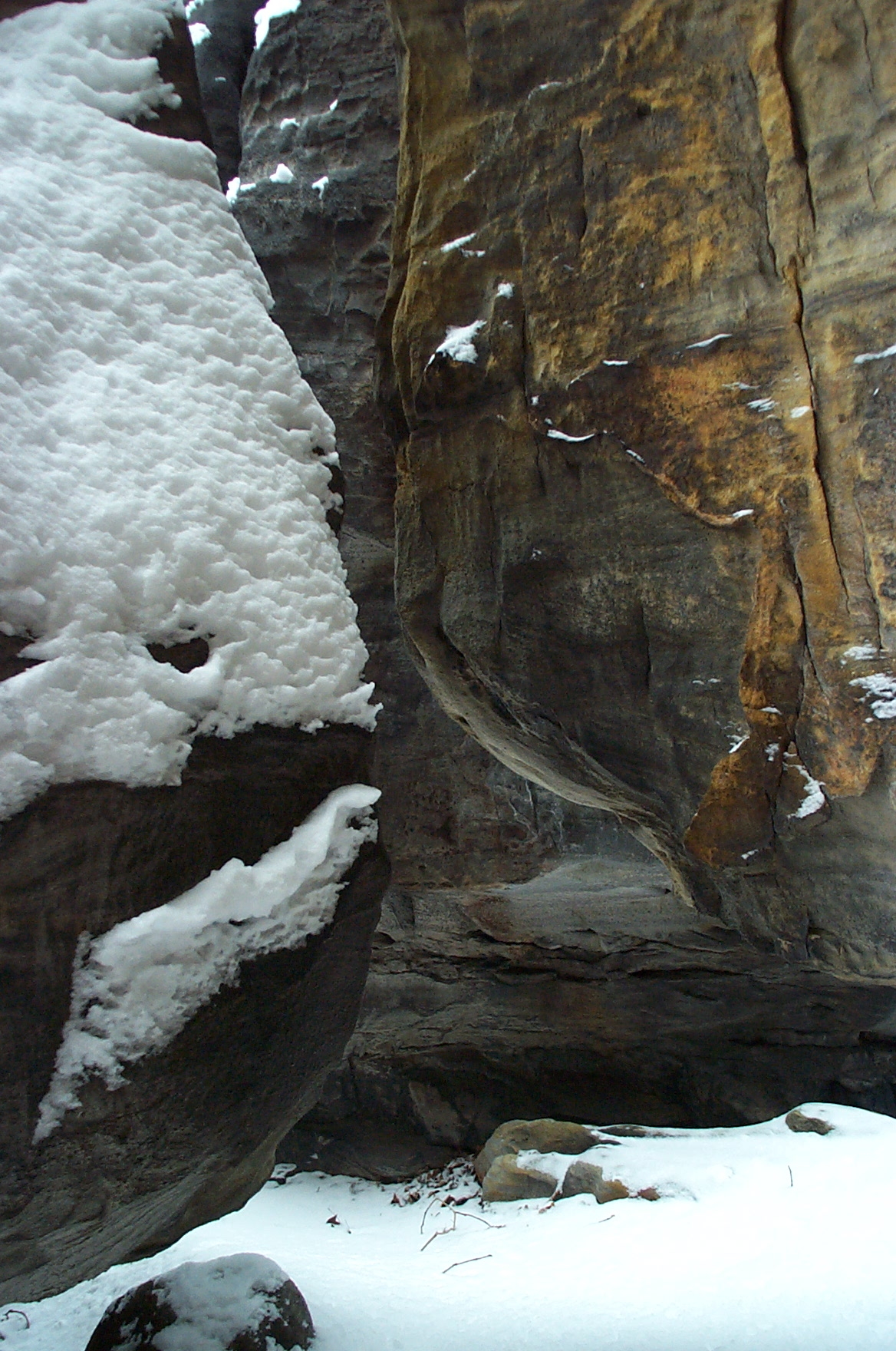 2003-01-25-23-09-51.OR-EASTM-KODAK