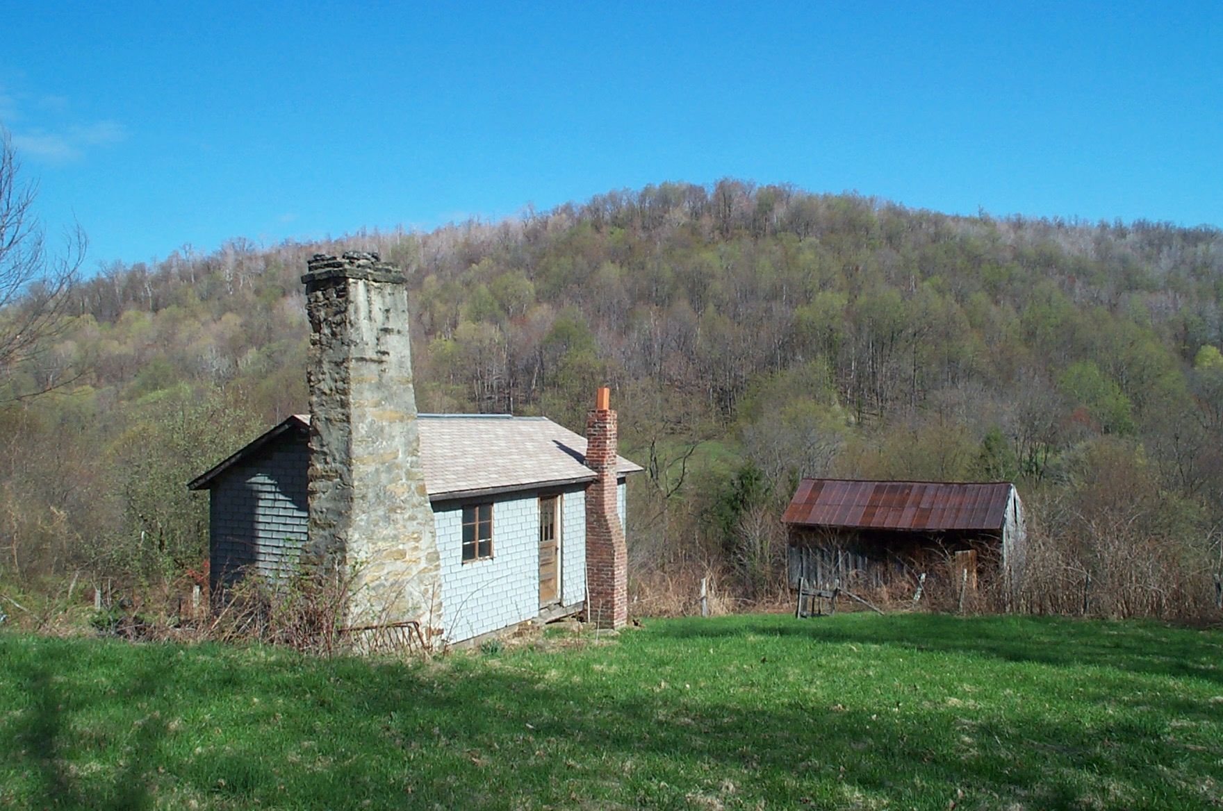 2003-04-19-14-42-54.OR-EASTM-KODAK