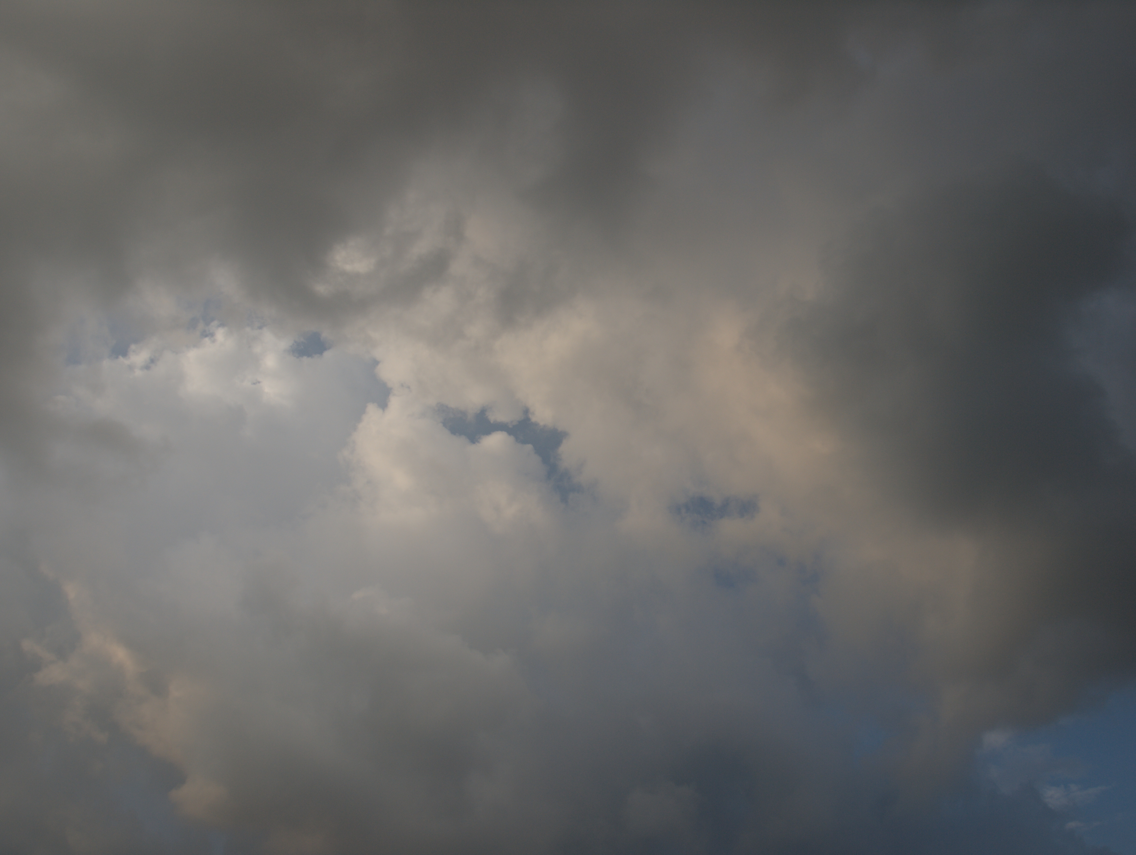 2011-09-10-17-38-43.OR-OLYMP-E-3--