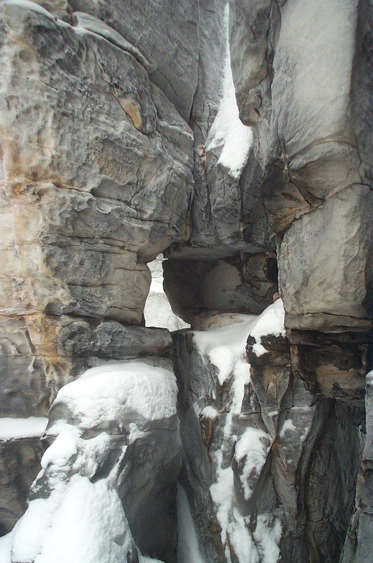 2003-02-01-22-26-42.OR-EASTM-KODAK