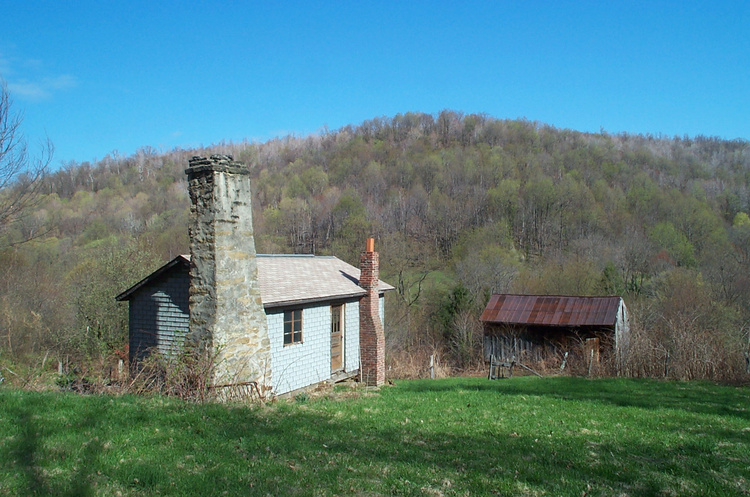 2003-04-19-14-42-54.OR-EASTM-KODAK